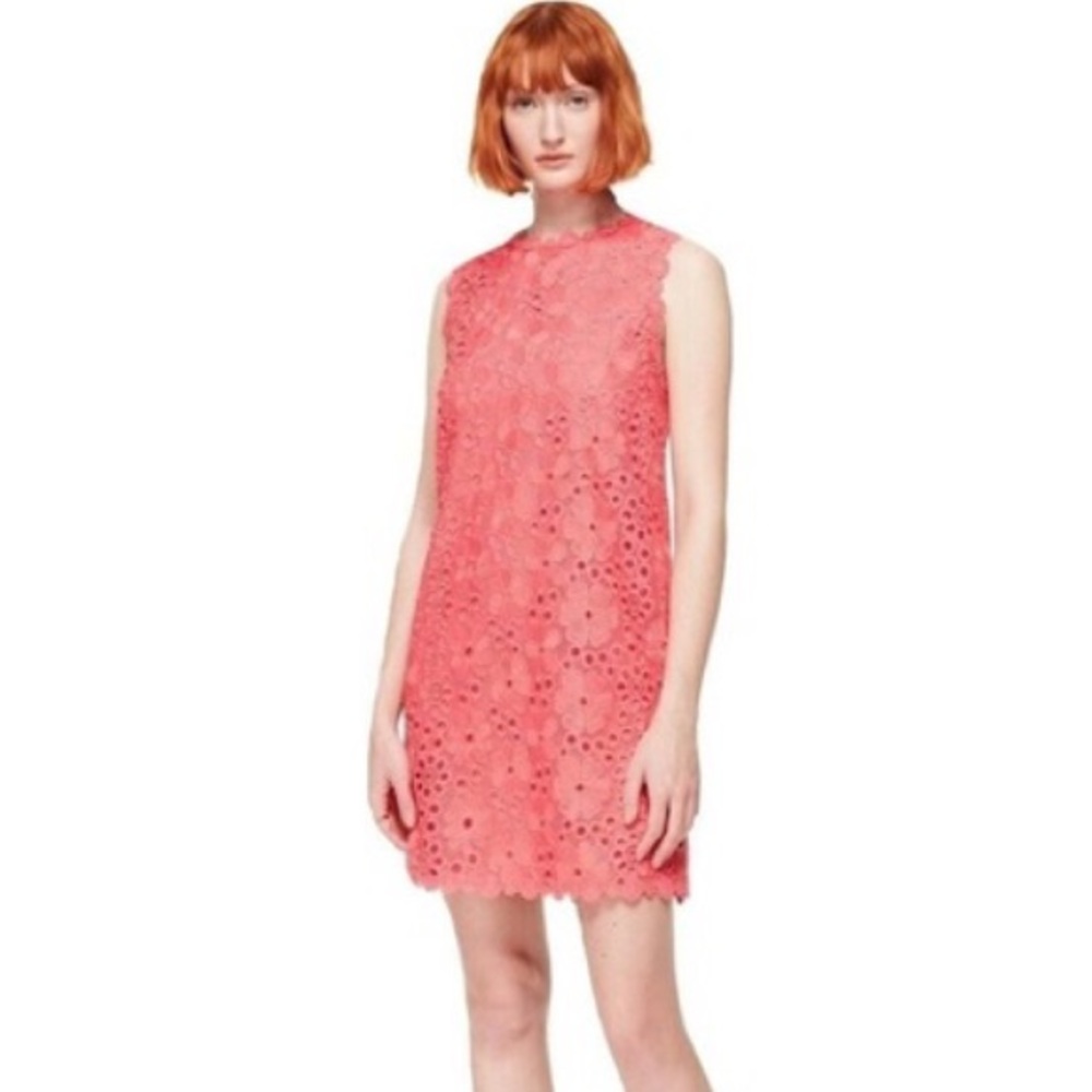 Kate Spade Shore Thing Lace Shift Dress‎ in
Peach sorbet